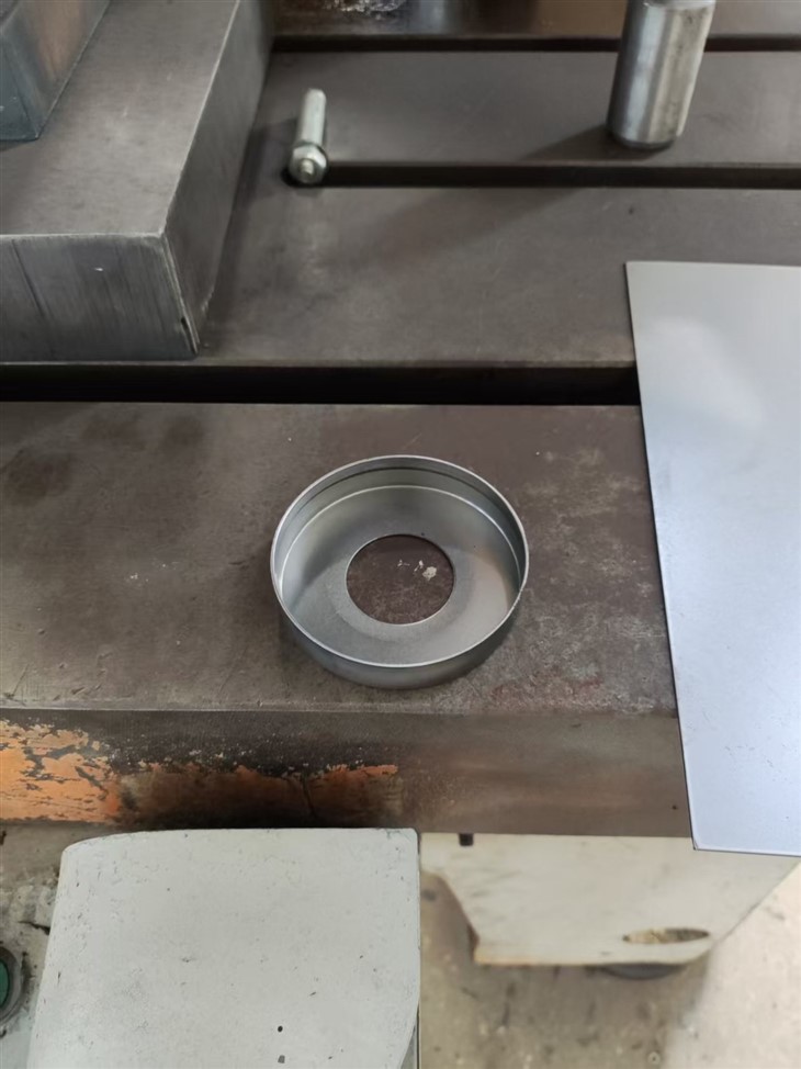 Customized Sheet Metal Stamping Dies For Steel Hardware Parts, Development And Processing Of Primary Colors suppliers